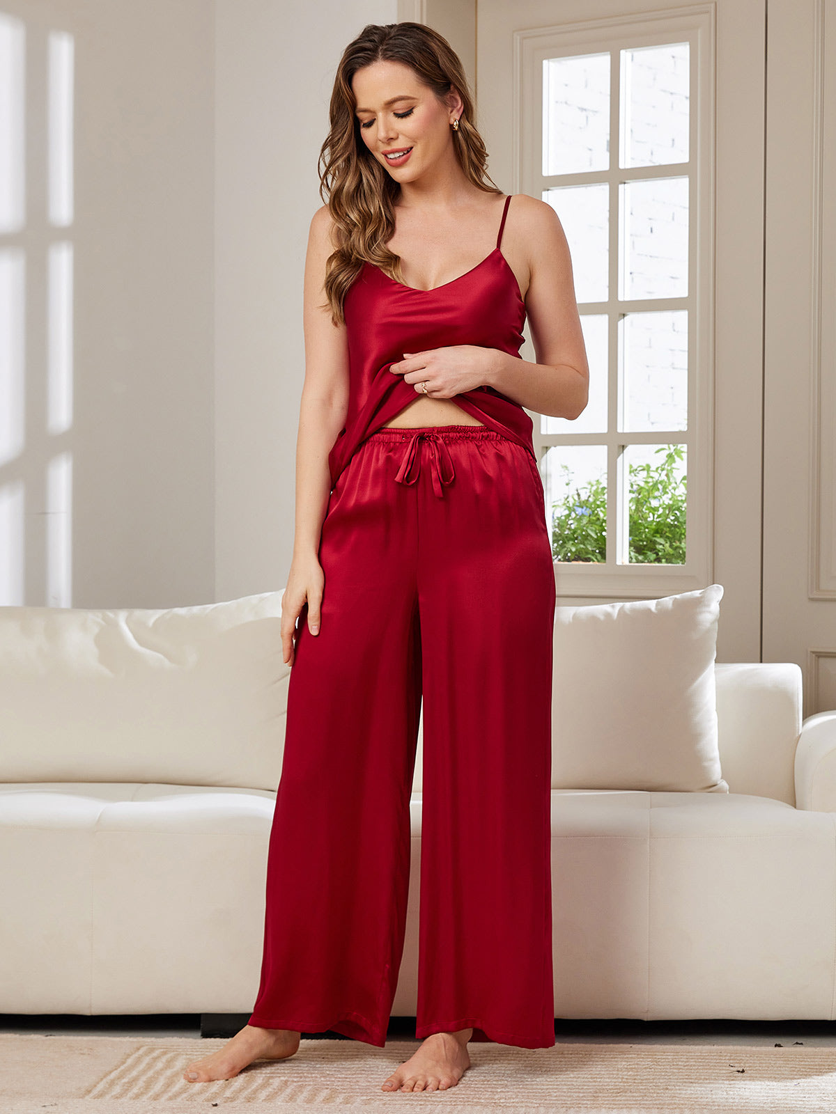 Conjunto de pijama de seda pura con camiseta de tirantes y pantalones de pierna ancha