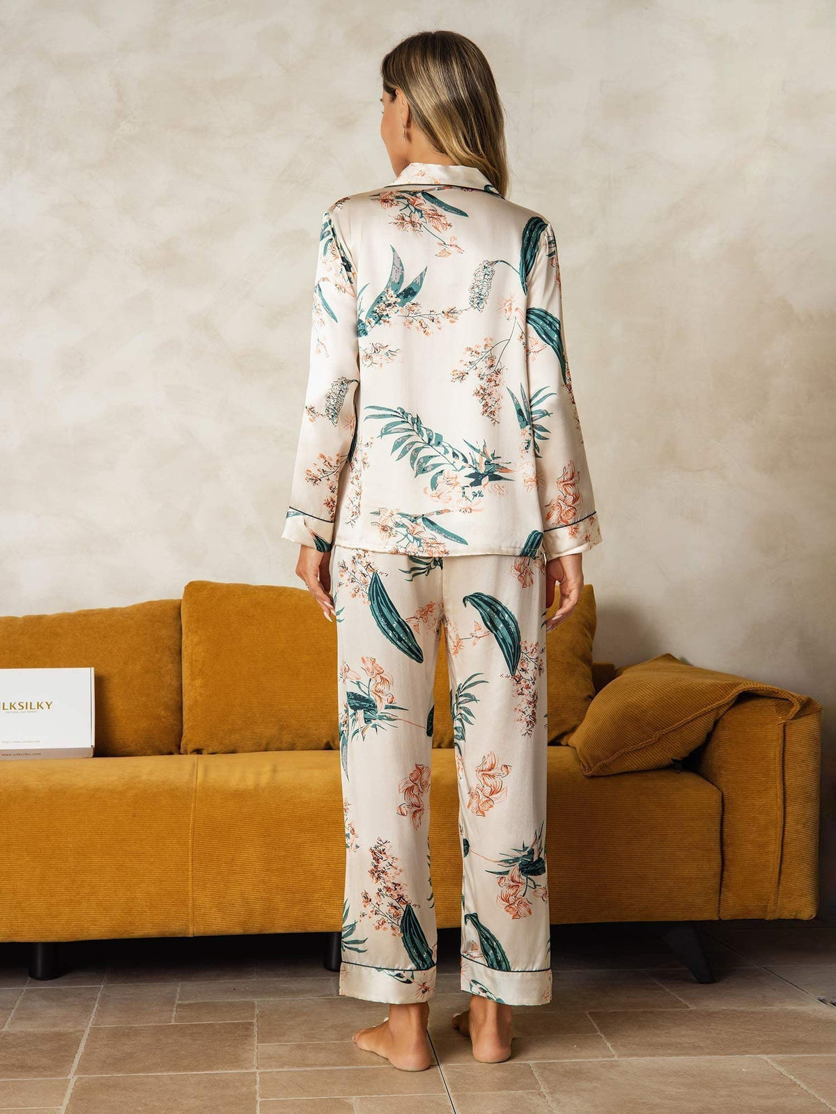 Conjunto De Pijama De Mujer De Seda Pura Con Estampado Botánico De Manga Larga Y Pantalones