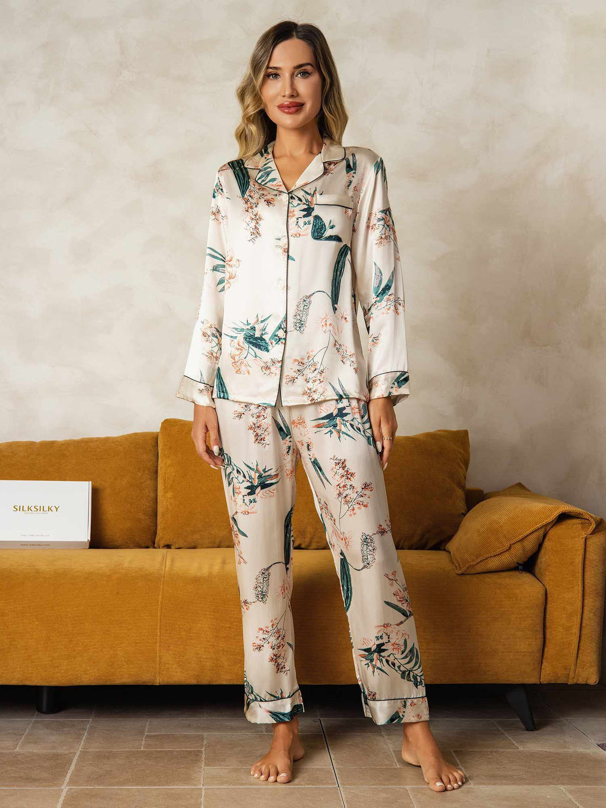 Conjunto De Pijama De Mujer De Seda Pura Con Estampado Botánico De Manga Larga Y Pantalones