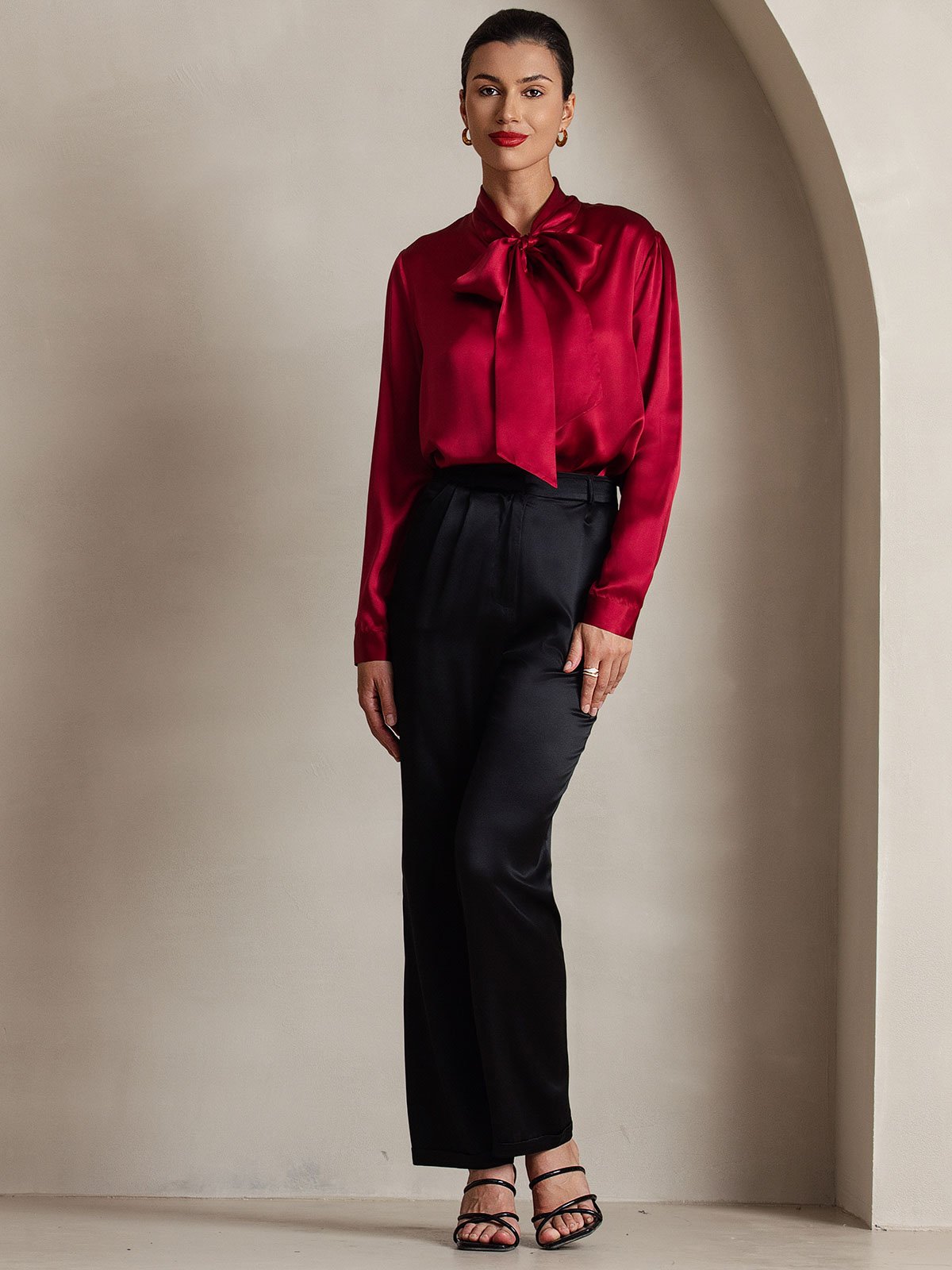 19 Momme Camisa Elegante de Seda con Cuello Lazo y Manga Larga