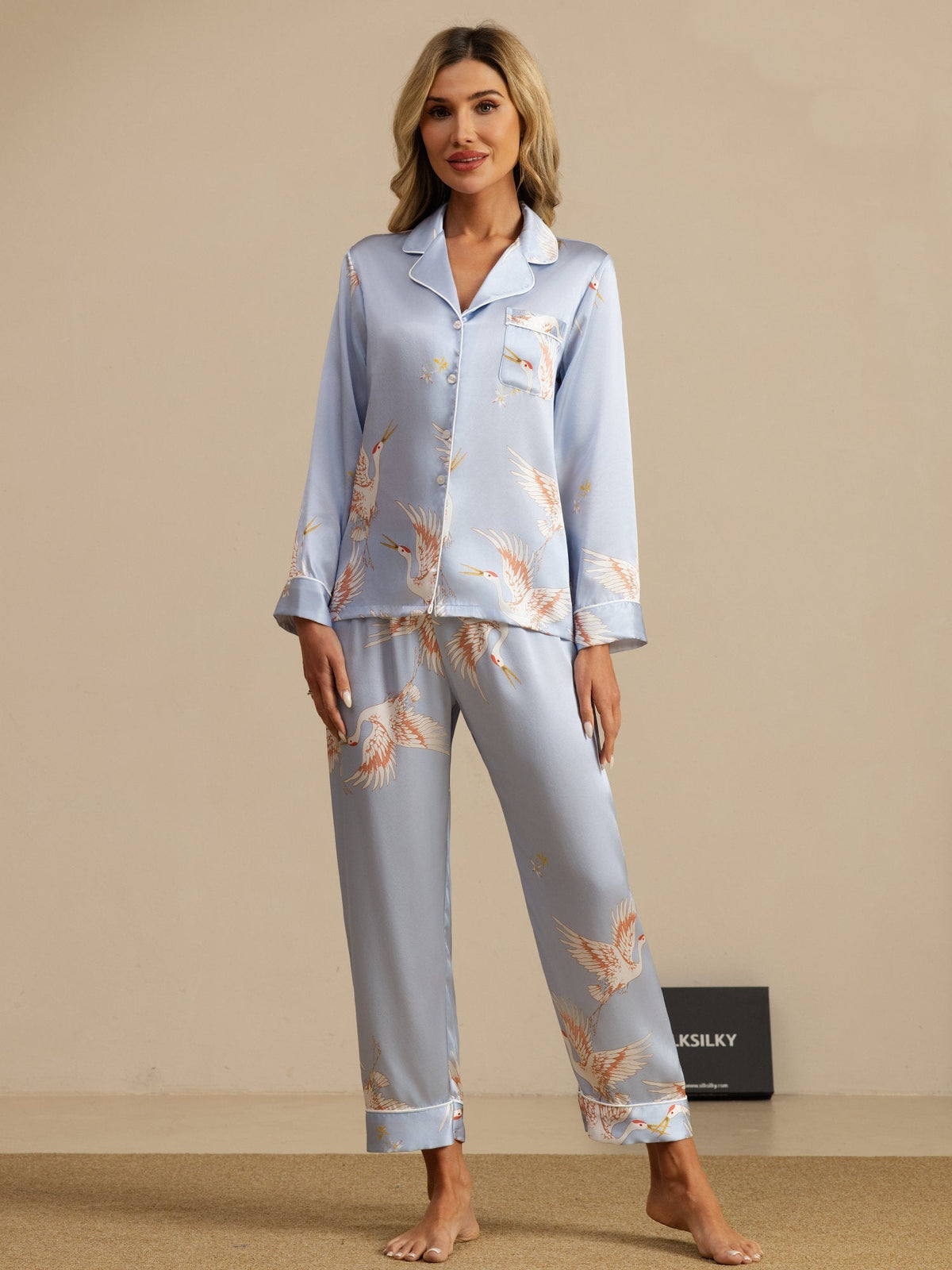 Pijama De Seda Pura 19Momme De Mujer Con Estampado De Grulla Y Cuello Con Solapa De Manga Larga