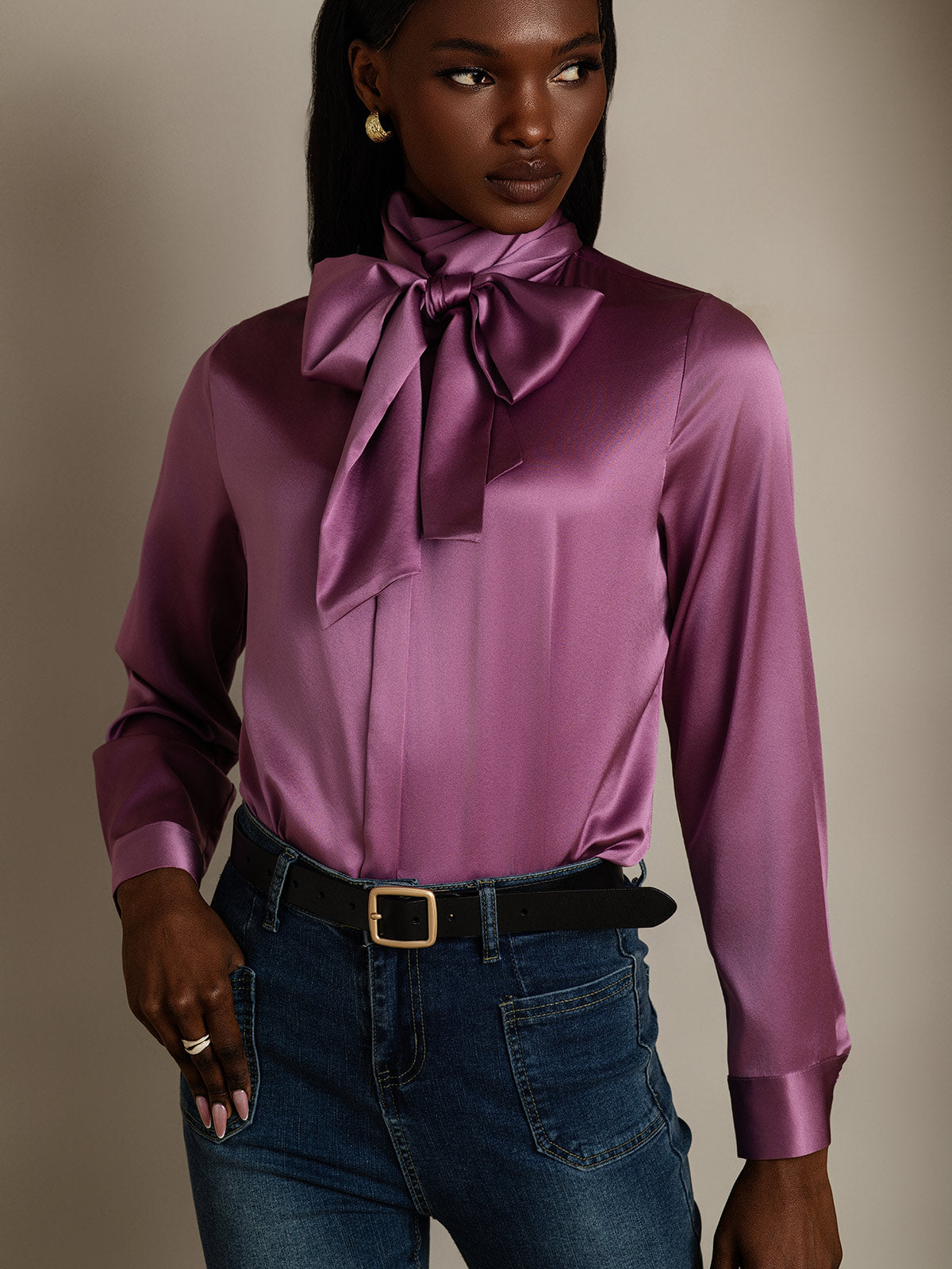 19 Momme Seda Cuello atado Camisa