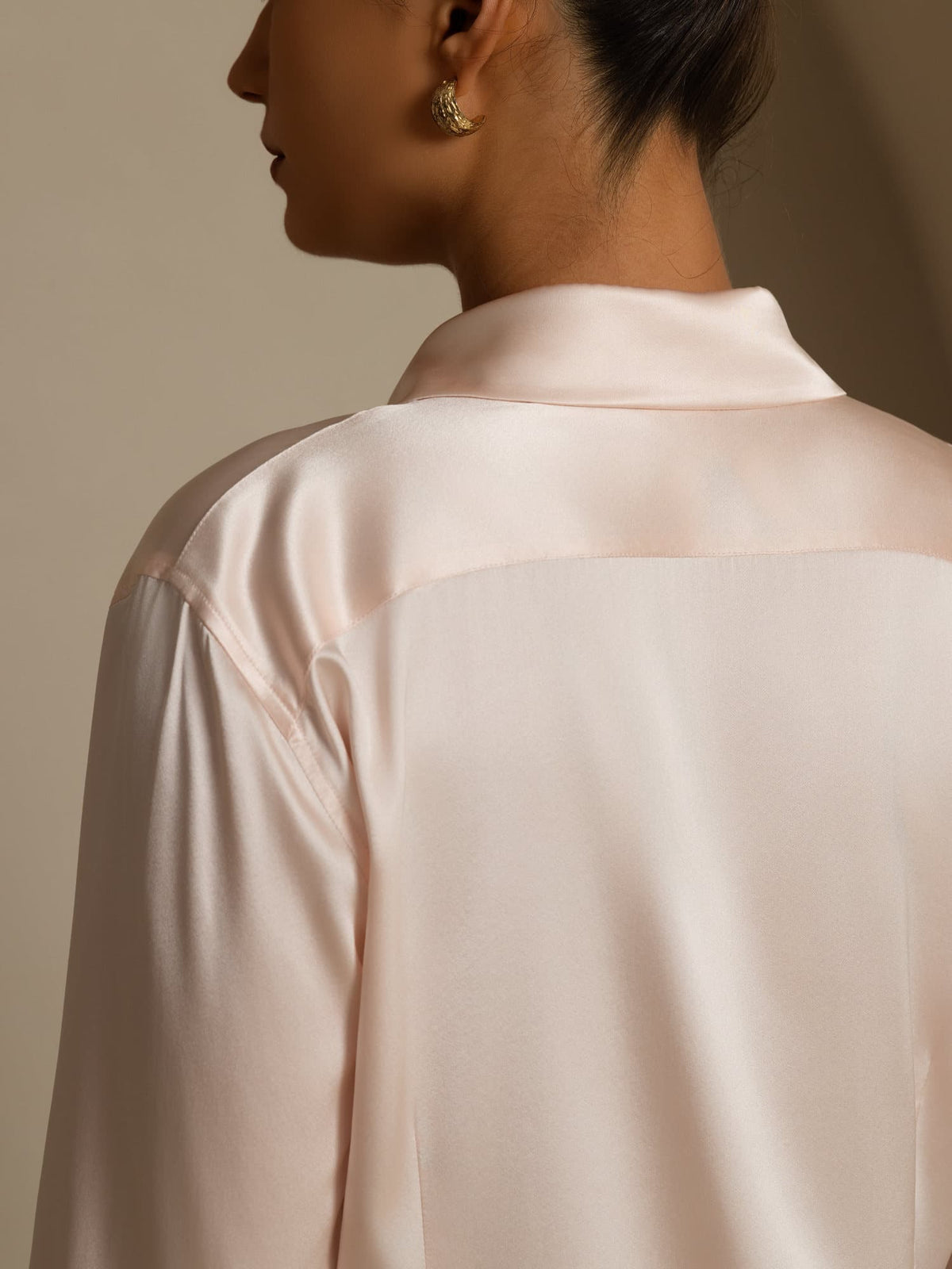 19Momme Aurora Cruz Seda con Cuello Básica  Camisa