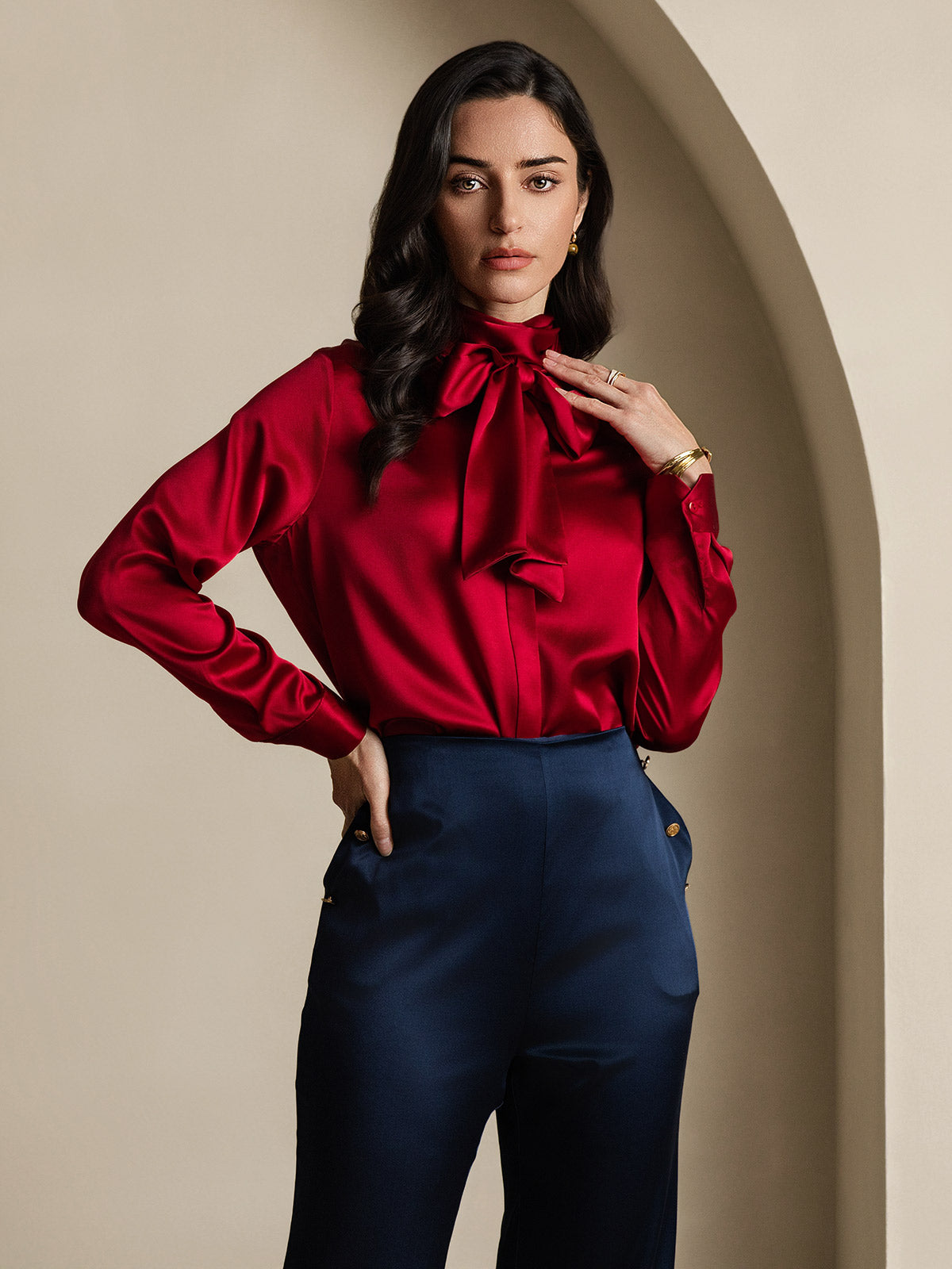 19 Momme Seda Cuello atado Camisa