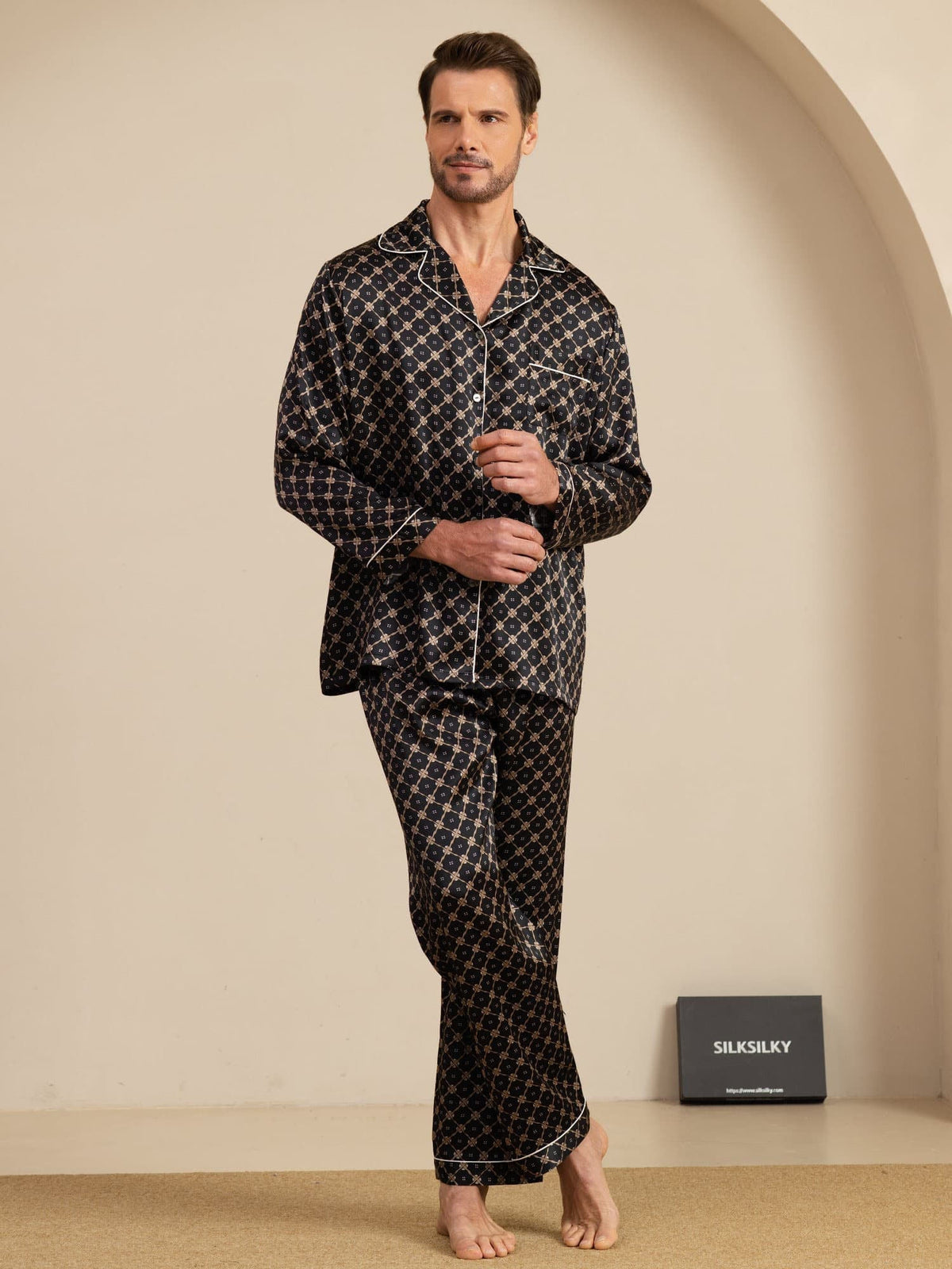 Conjunto De Pijama De Hombre De Seda Pura Con Estampado De Cadena Azul Marino Manga Larga Con Pantalón