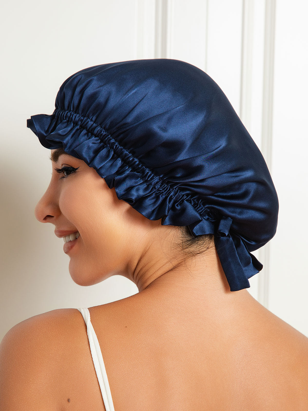 Gorro de doble capa de seda pura con cinta