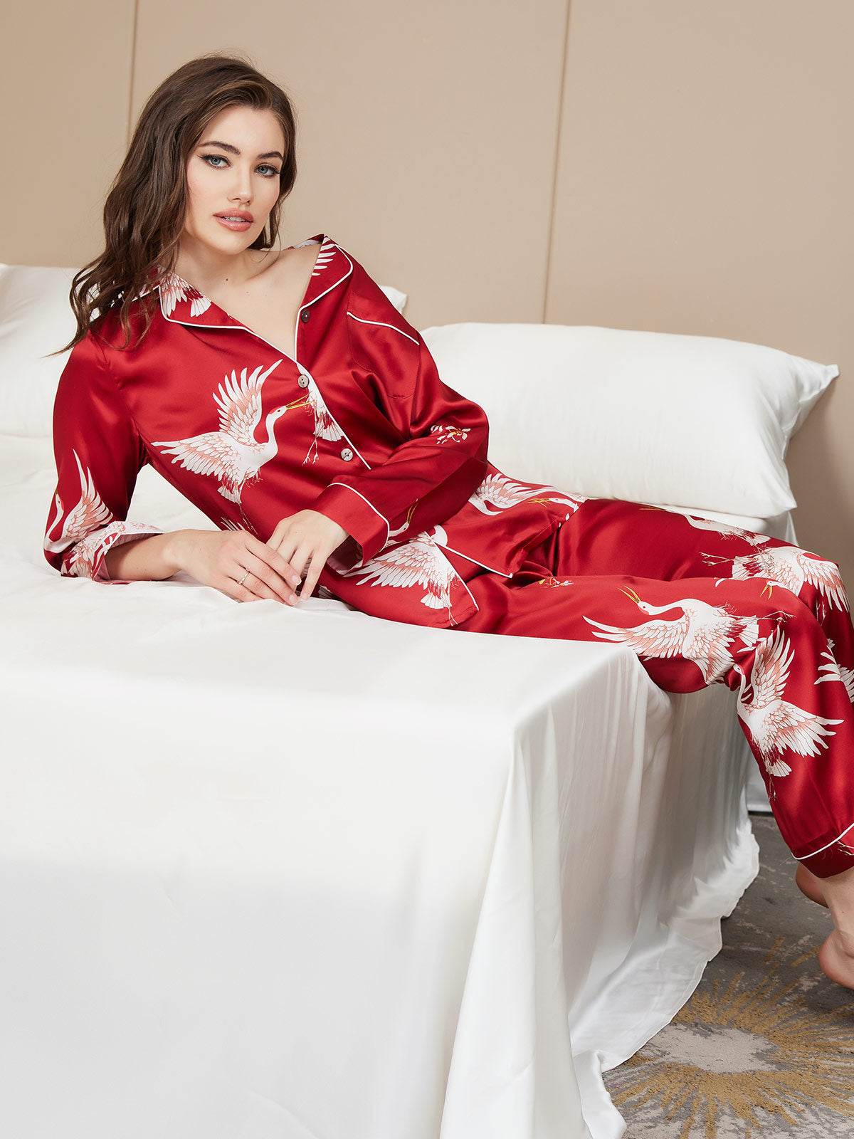 Pijama De Seda Pura 19Momme De Mujer Con Estampado De Grulla Y Cuello Con Solapa De Manga Larga