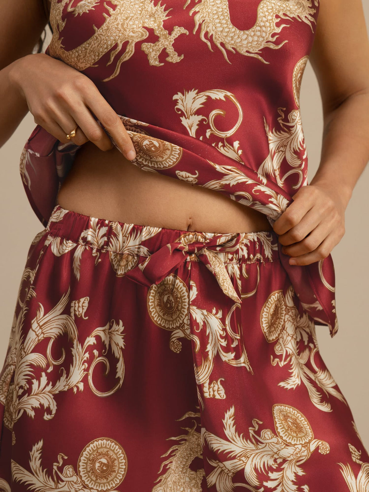 Conjunto Camiseta Tirantes Y Pantalones Cortos Mujer Seda Pura Estampado Dragón Escote V