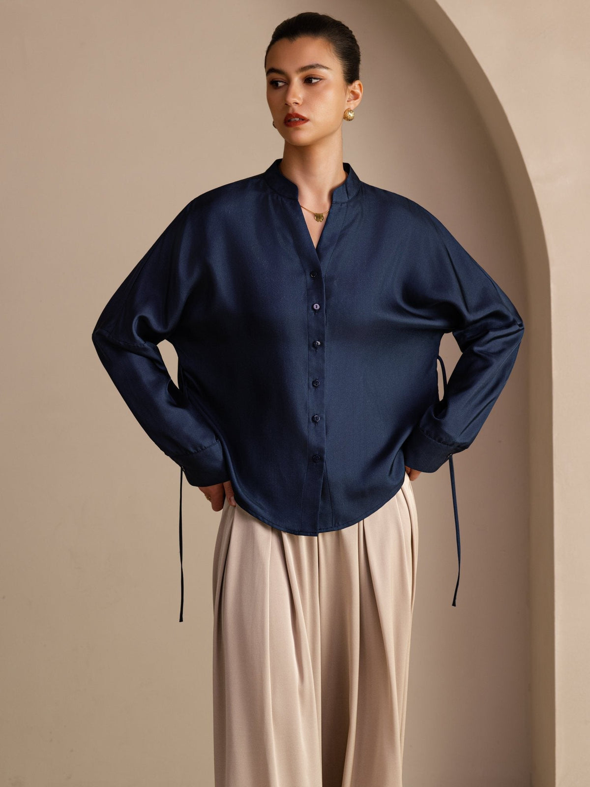 Blusa De Seda De Morera 100 Por Ciento Mujer Con Escote Abierto Y Cordón De Ajuste Manga Larga