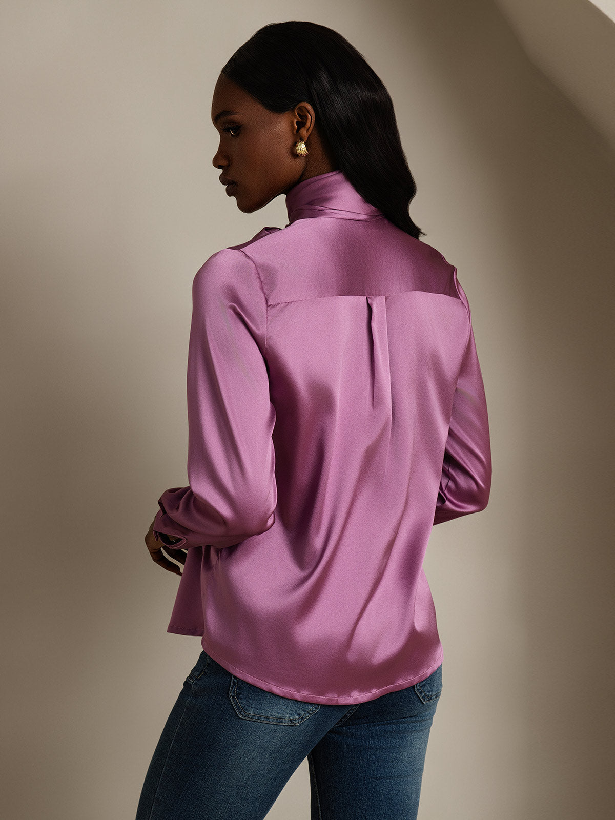 19 Momme Seda Cuello atado Camisa
