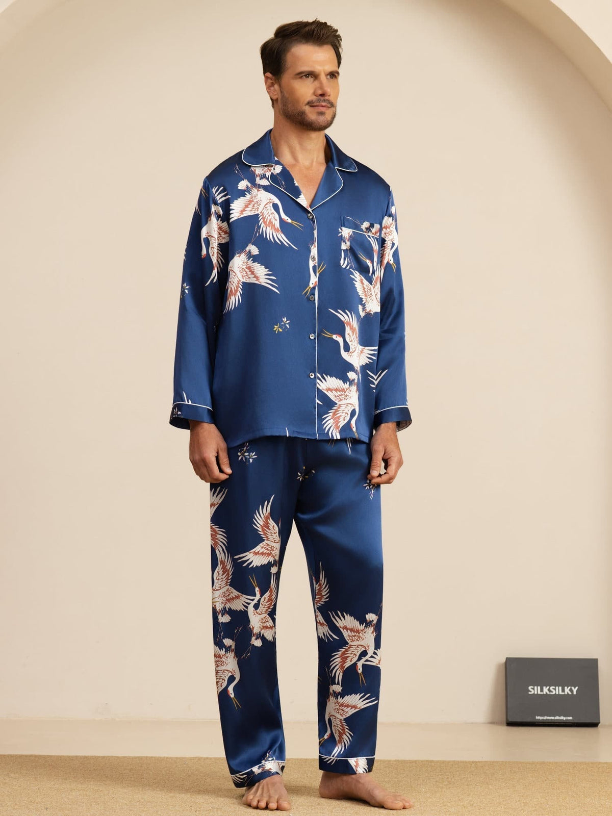 Conjunto de Pijamas para Hombre Estampado de Grúa Seda Pura 19Momme Manga Larga Cuello Notch