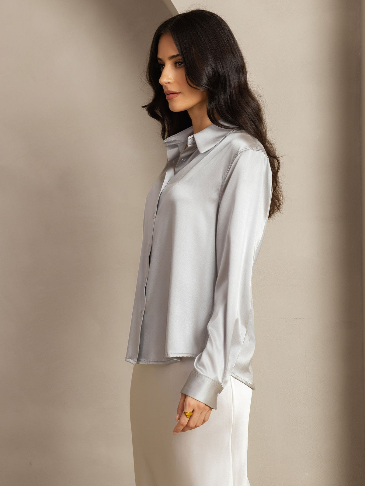 Camisa básica de seda
