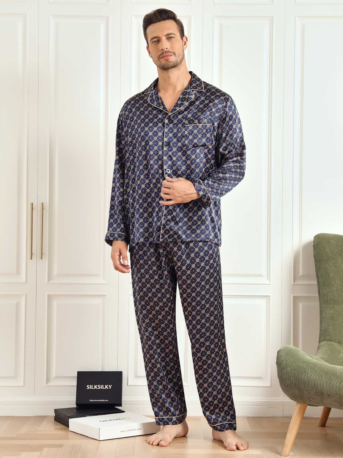 Conjunto De Pijama De Hombre De Seda Pura Con Estampado De Cadena Azul Marino Manga Larga Con Pantalón