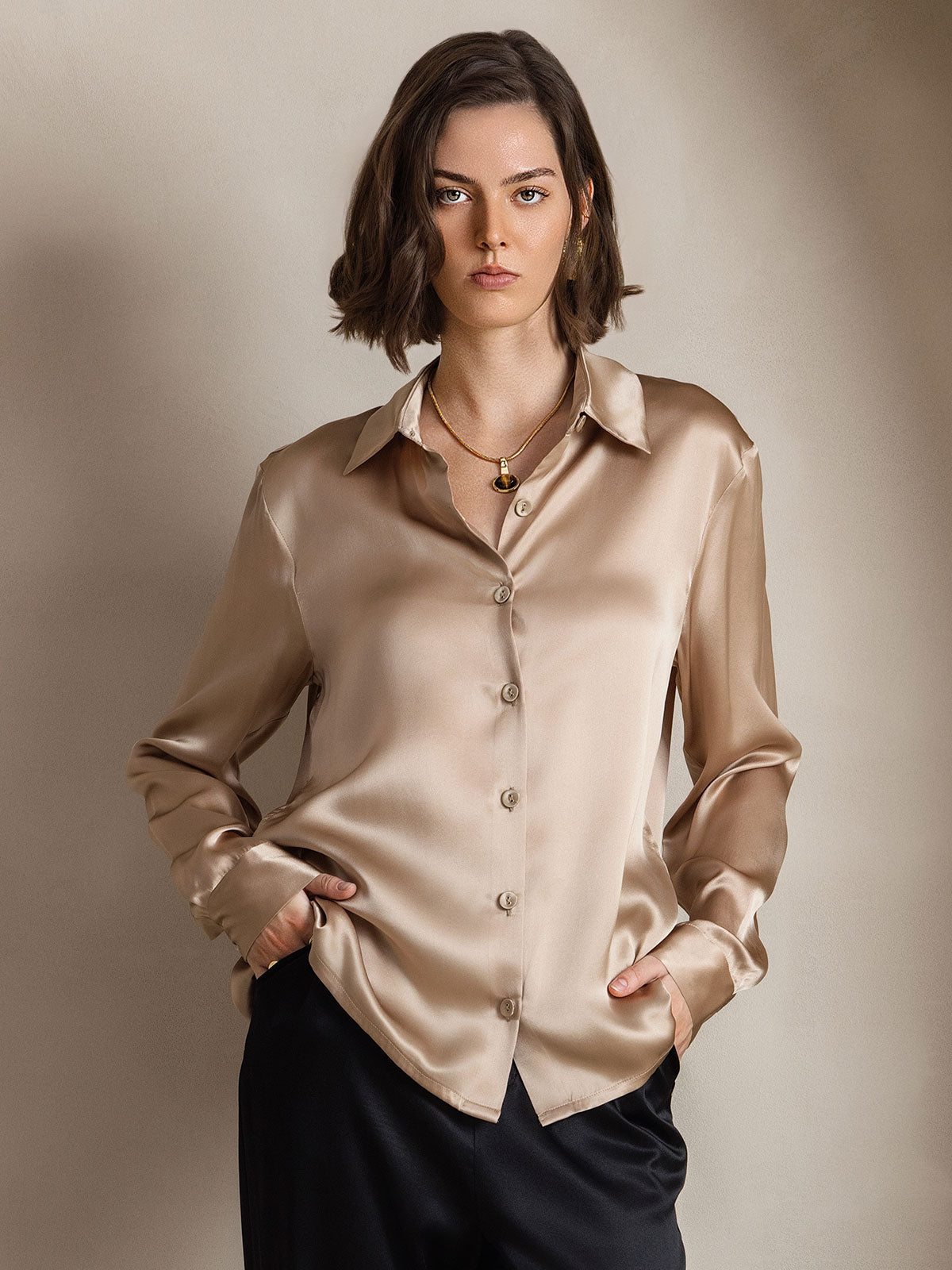 Camisa básica de seda