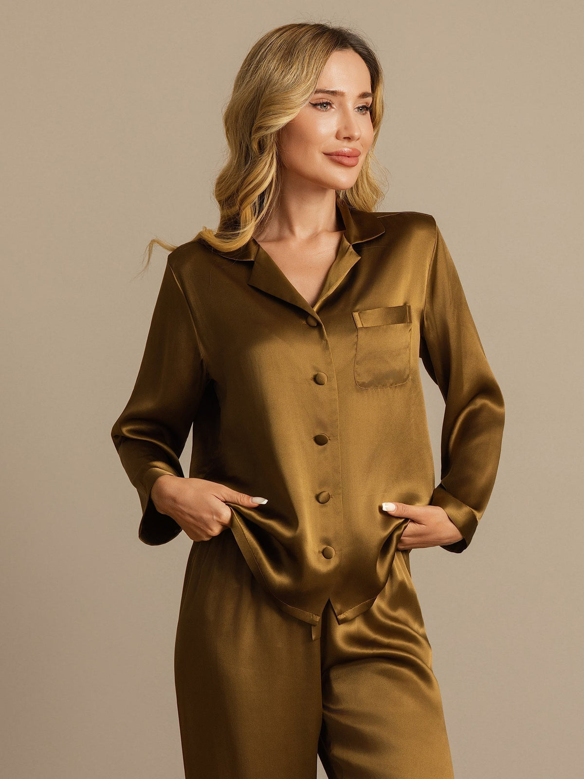 Seda Pura Button Up Pijamas de mujer