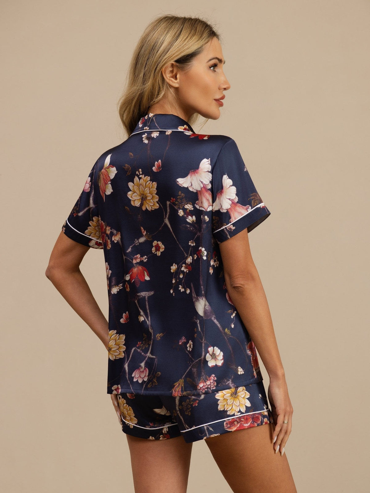 Conjunto De Pijama Mujer De Seda 19 Momme Azul Marino Con Estampado Floral Manga Corta Cuello Con Solapa Con Botones