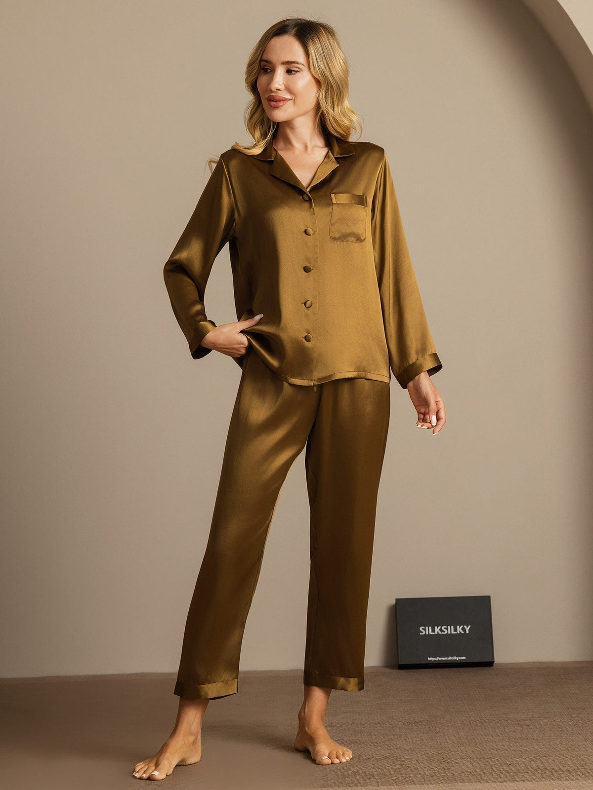 Seda Pura Button Up Pijamas de mujer