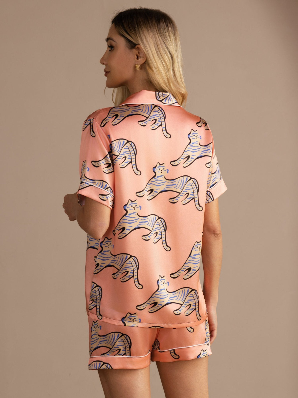 Conjunto De Pijama De Botones De Manga Corta Con Estampado De Gato De Seda De Morera 100% Para Mujer