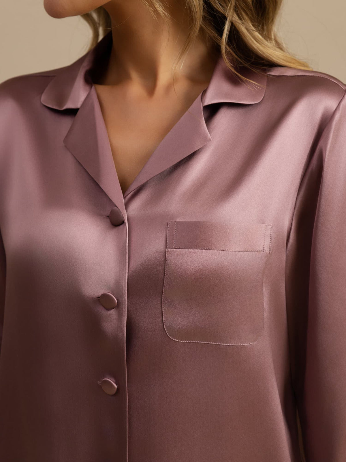 Seda Pura Button Up Pijamas de mujer