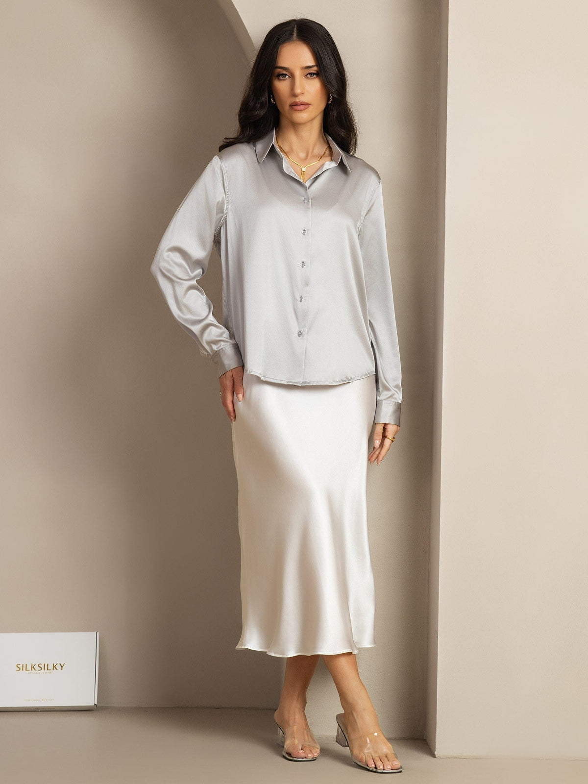 Camisa básica de seda