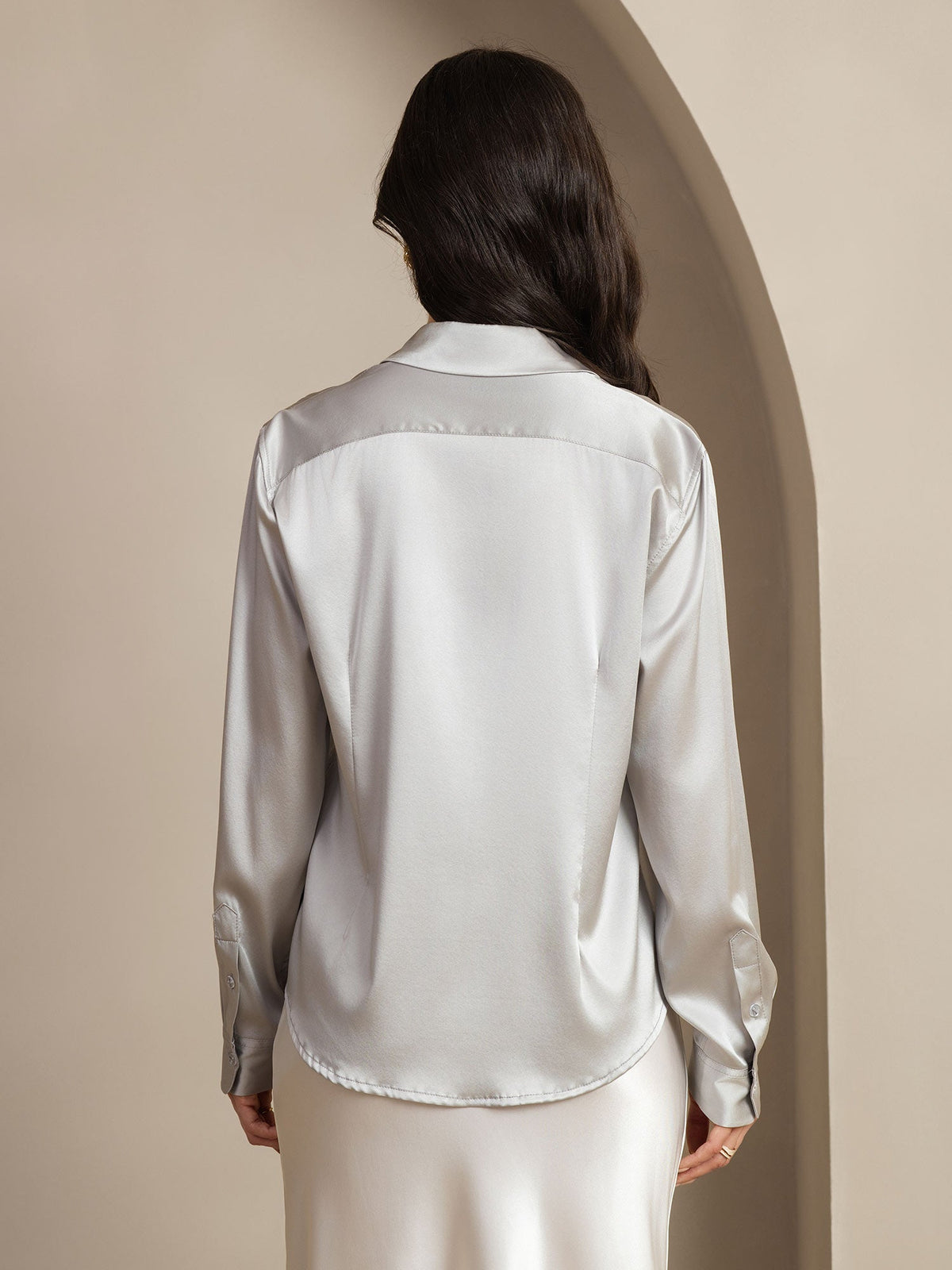 Camisa básica de seda