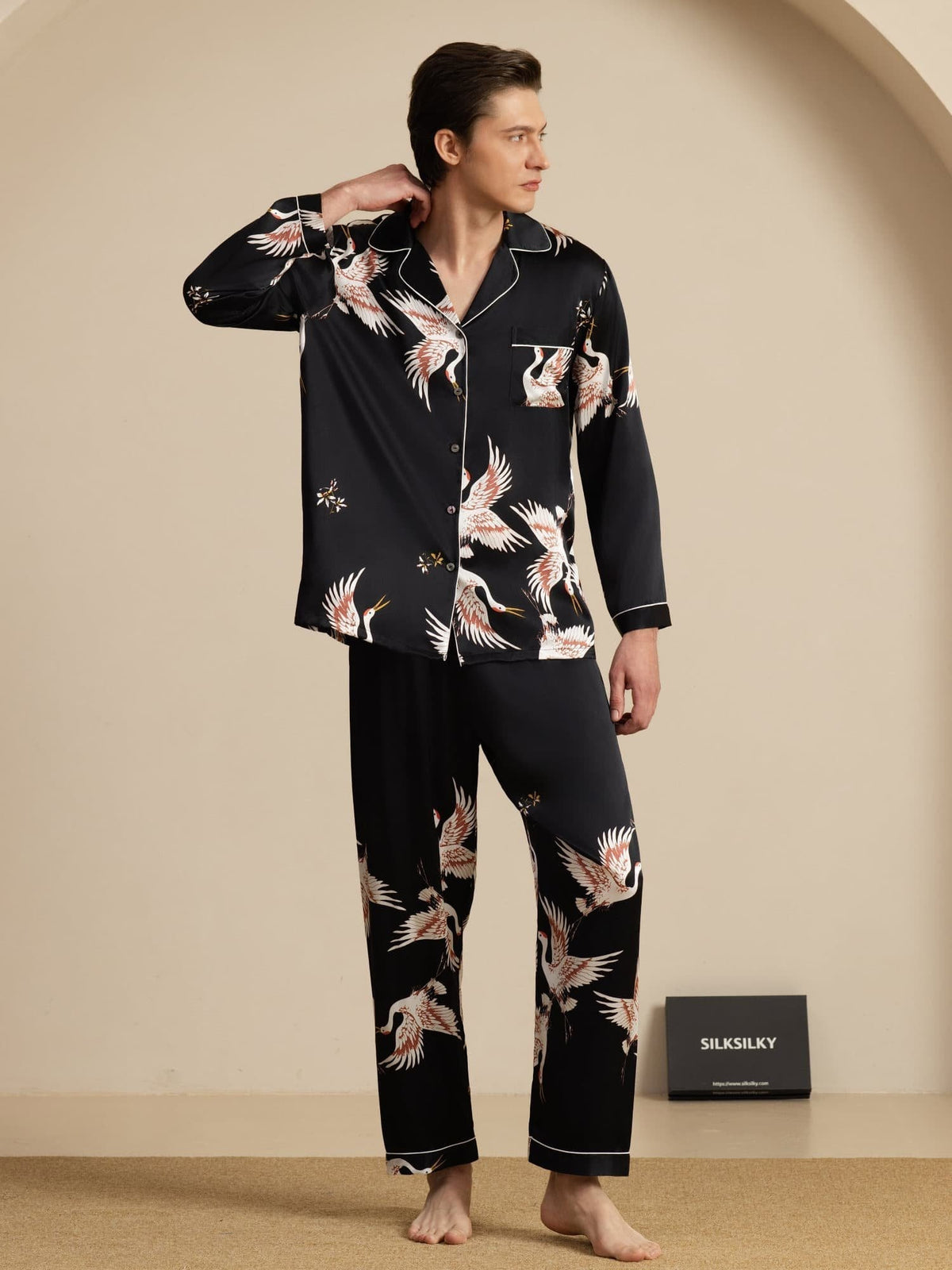 Conjunto de Pijamas para Hombre Estampado de Grúa Seda Pura 19Momme Manga Larga Cuello Notch