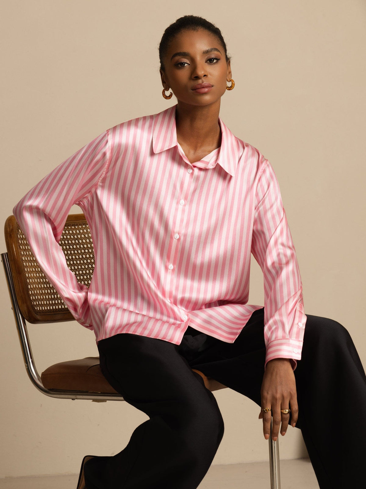 Camisa De Mujer De Seda 19 Momme Con Estampado De Rayas Y Cuello De Solapa