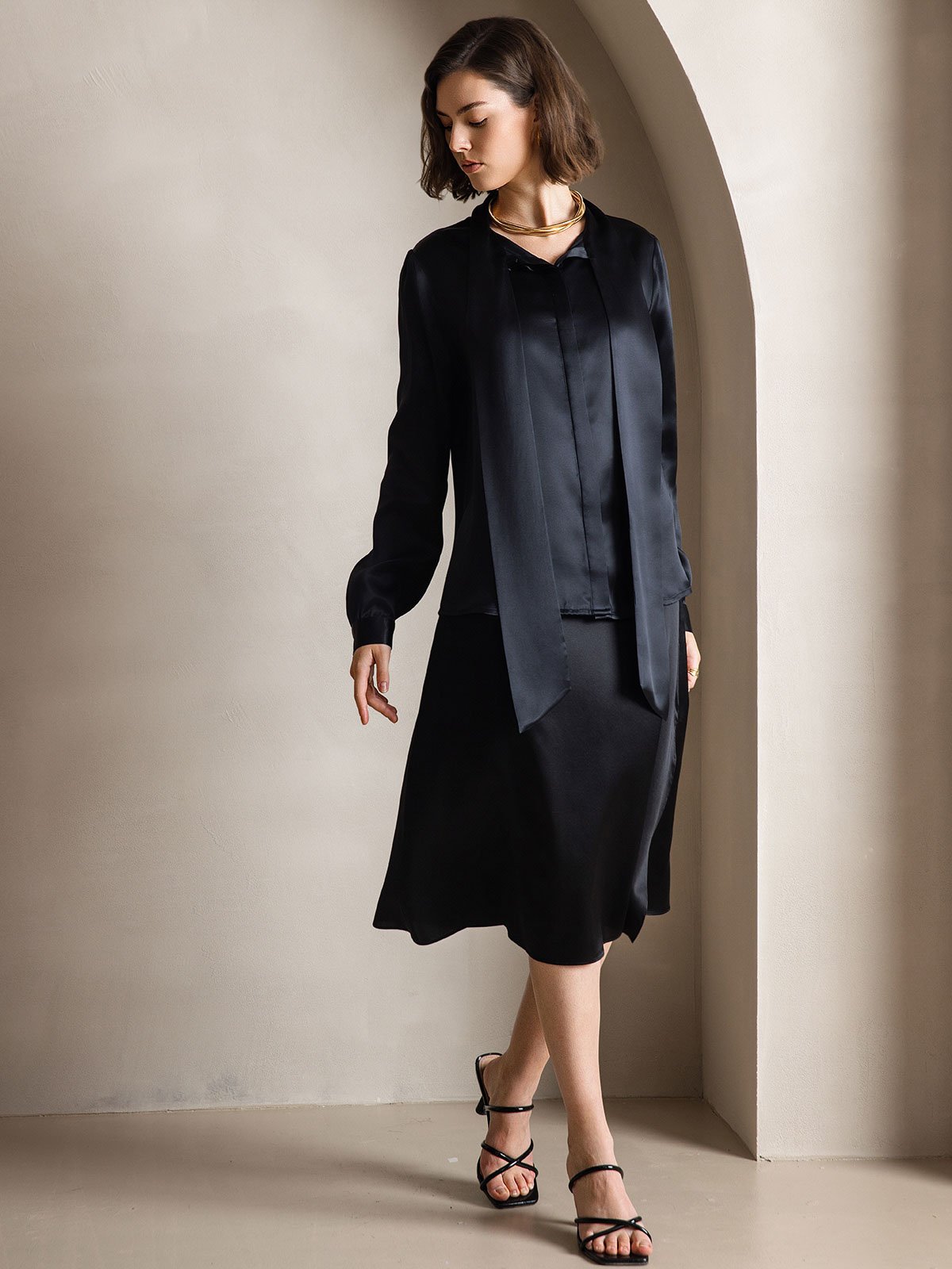 19 Momme Camisa Elegante de Seda con Cuello Lazo y Manga Larga