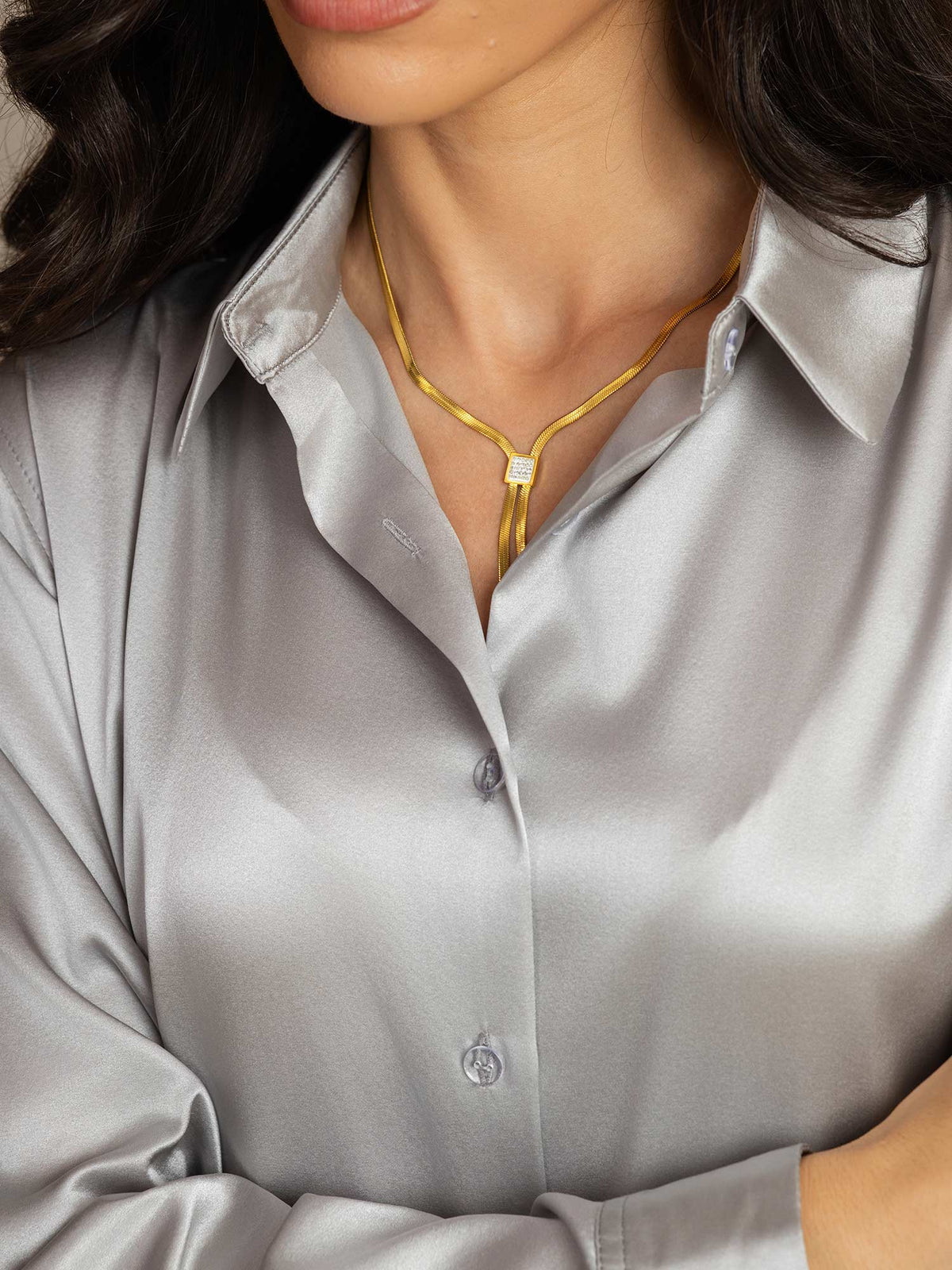Camisa básica de seda