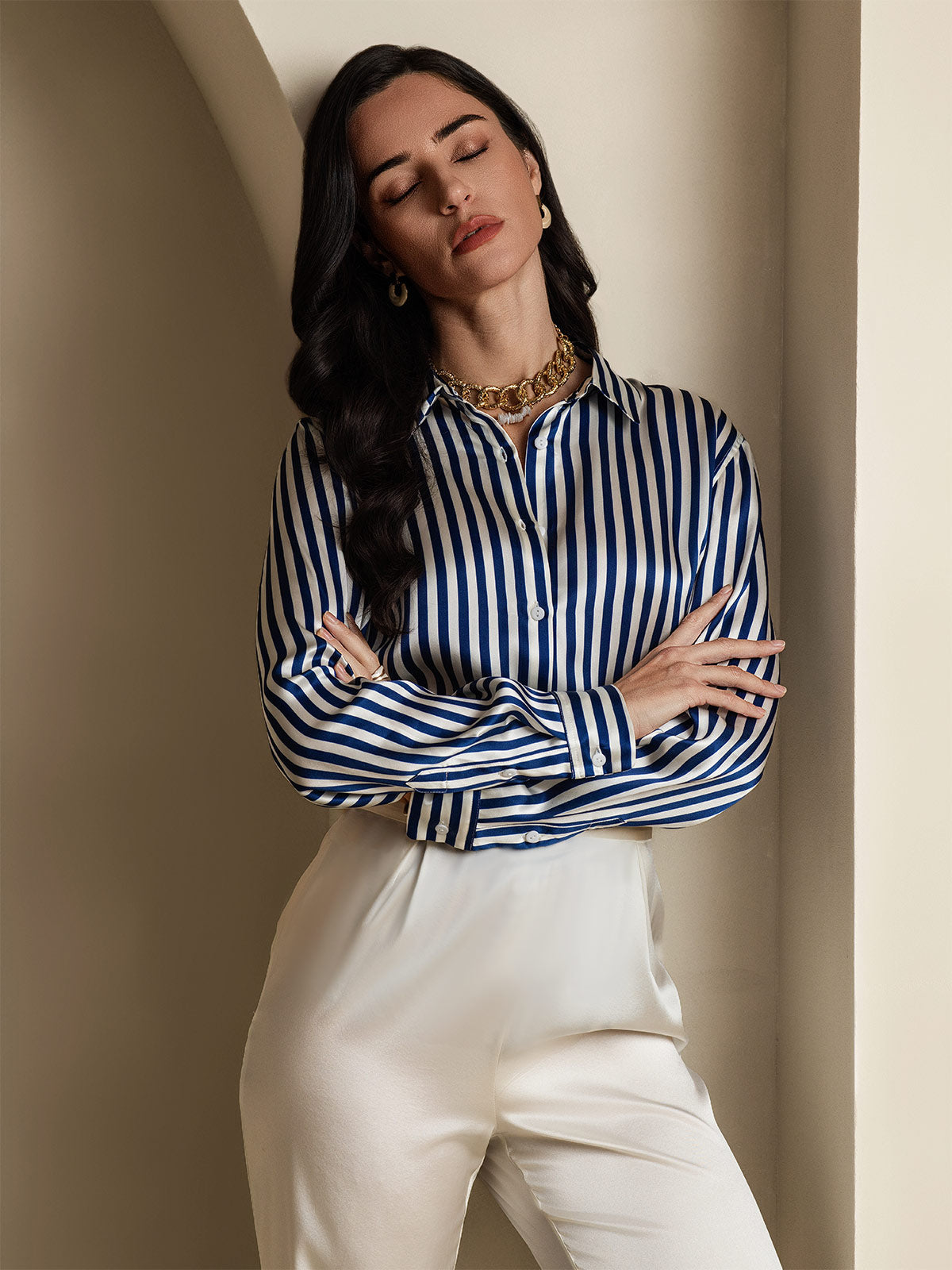 19Momme Aurora Cruz Seda con Cuello Básica  Camisa