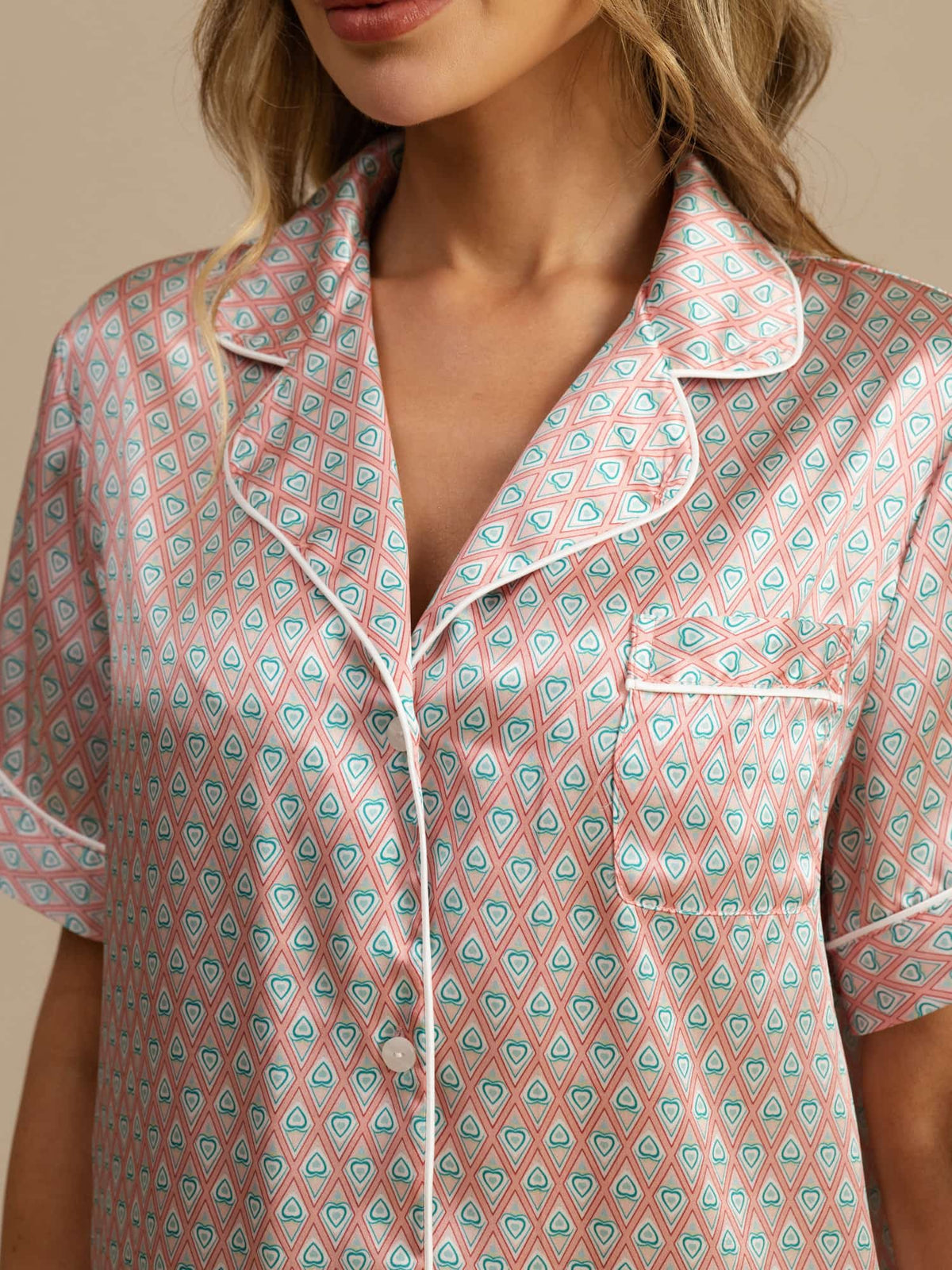 Pijama De Mujer De Seda Pura Con Estampado Geométrico De Manga Corta Con Cuello De Solapa Y Pantalones