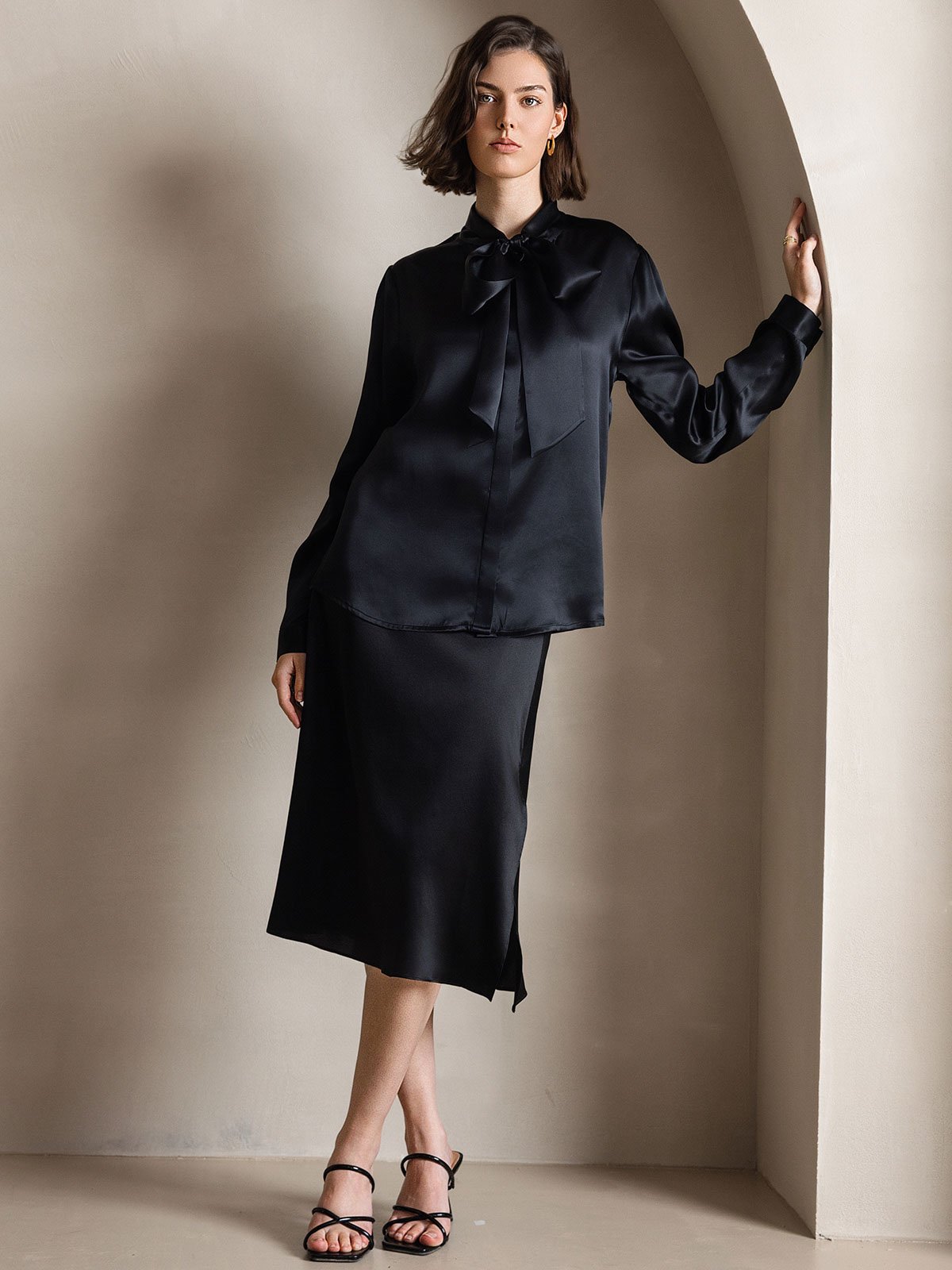 Mujer 19 Momme Camisa Elegante de Seda con Cuello Lazo y Manga Larga