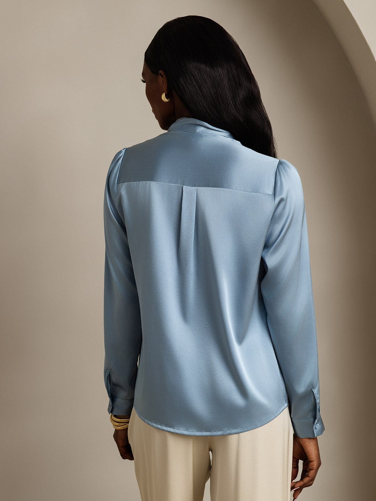 19 Momme Camisa Elegante de Seda con Cuello Lazo y Manga Larga
