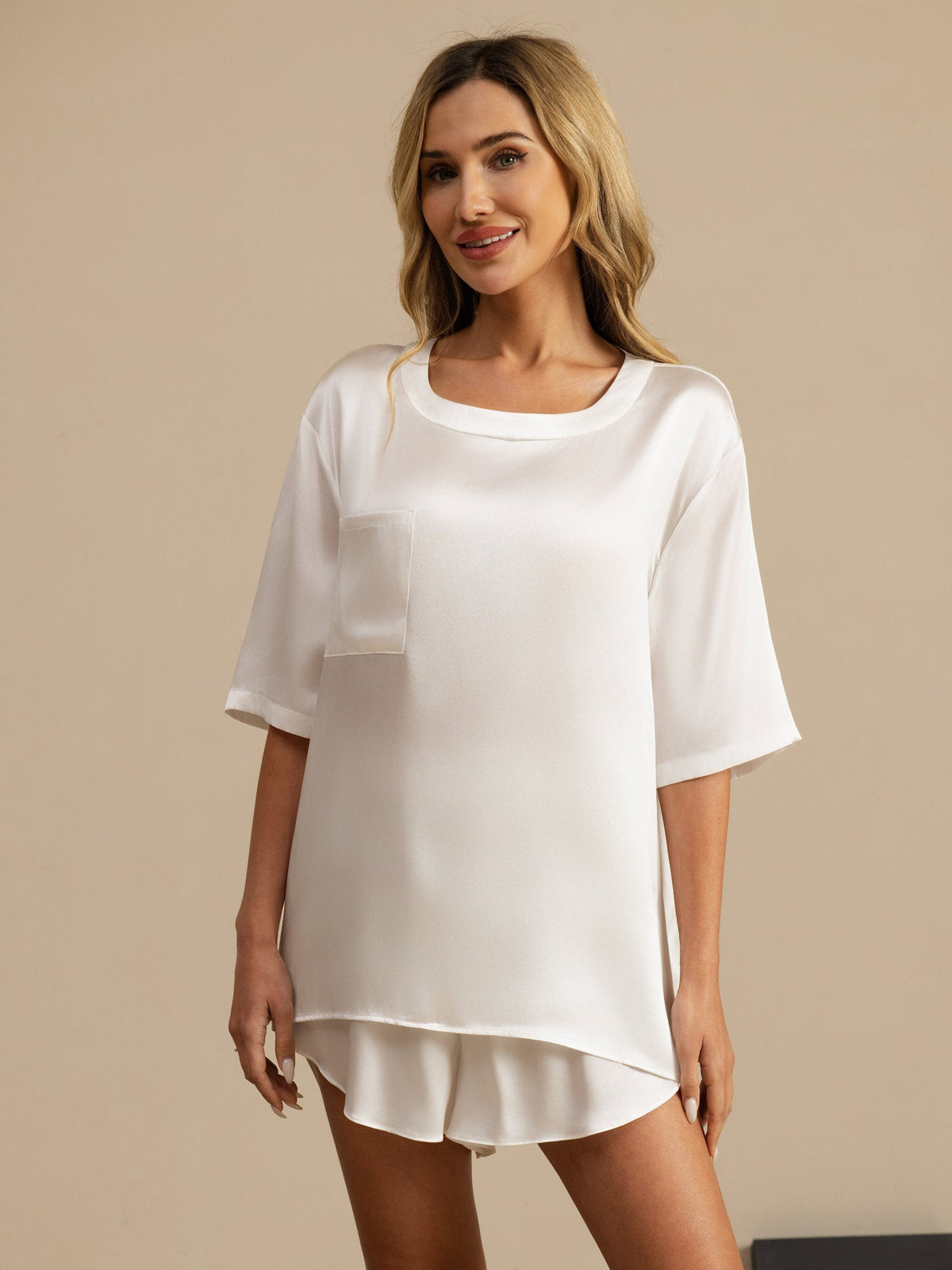 Camiseta informal de seda pura para dormir para mujer (pantalones cortos no incluidos)