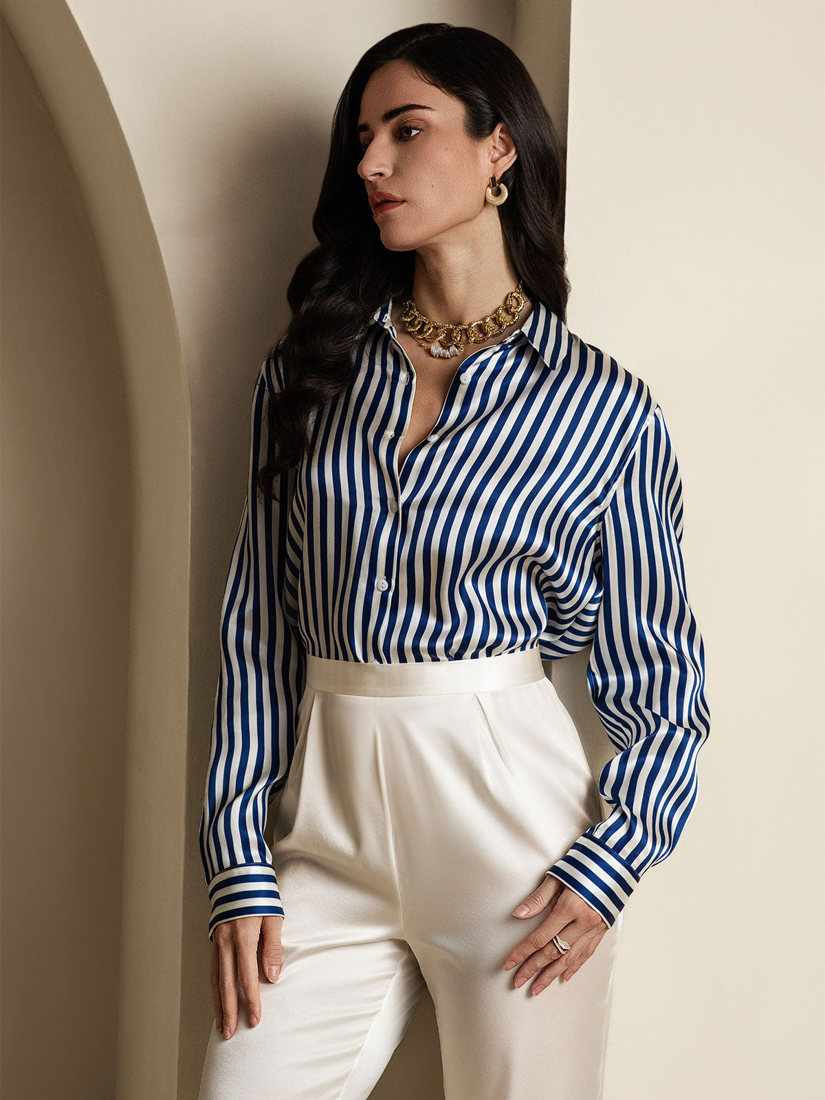 19Momme Aurora Cruz Seda con Cuello Básica  Camisa