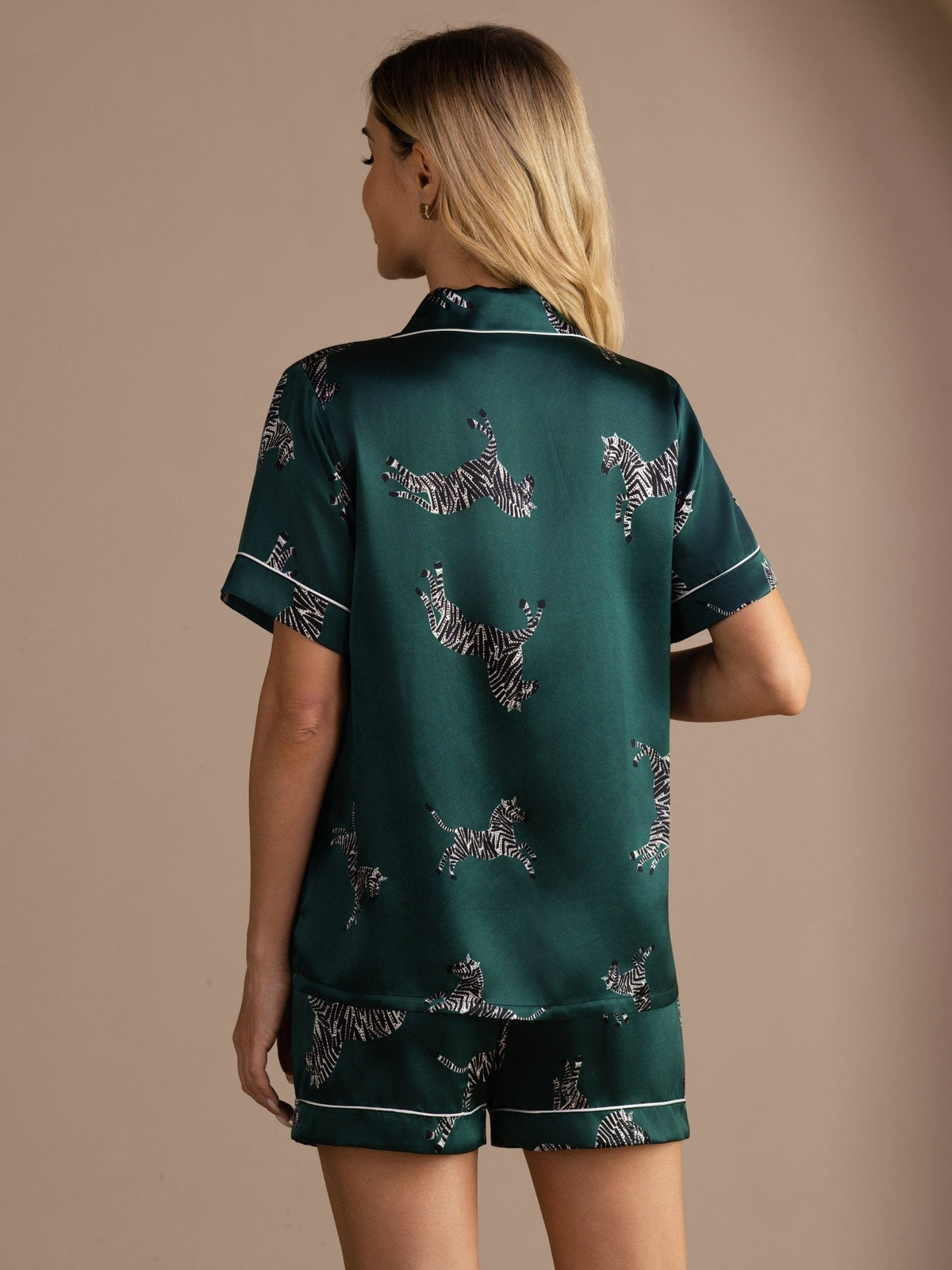 Conjunto De Pijama De Botones De Manga Corta Con Estampado De Cebra De Seda De Morera 100% Para Mujer