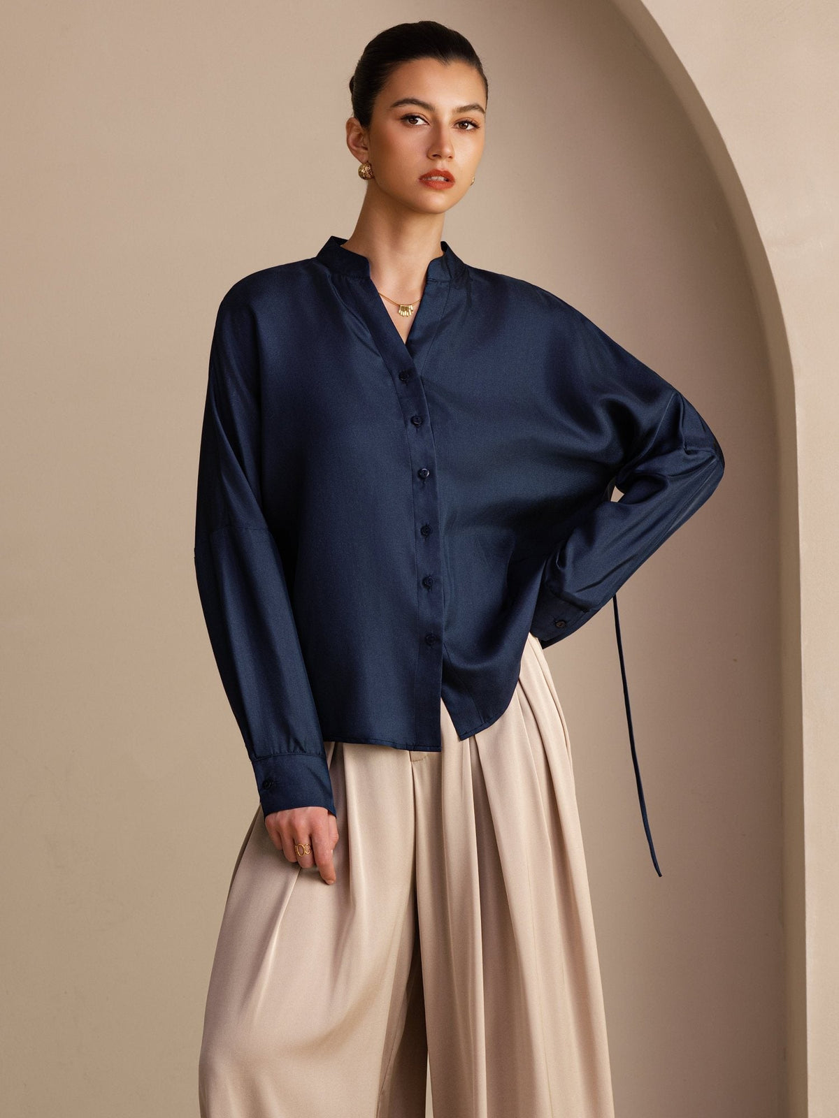 Blusa De Seda De Morera 100 Por Ciento Mujer Con Escote Abierto Y Cordón De Ajuste Manga Larga
