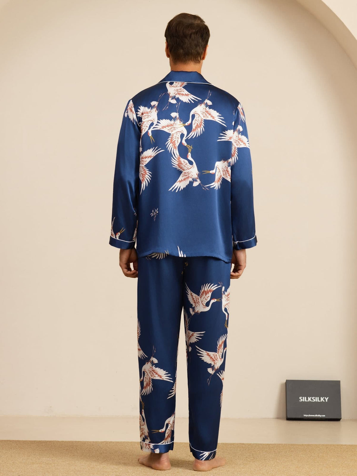 Conjunto de Pijamas para Hombre Estampado de Grúa Seda Pura 19Momme Manga Larga Cuello Notch