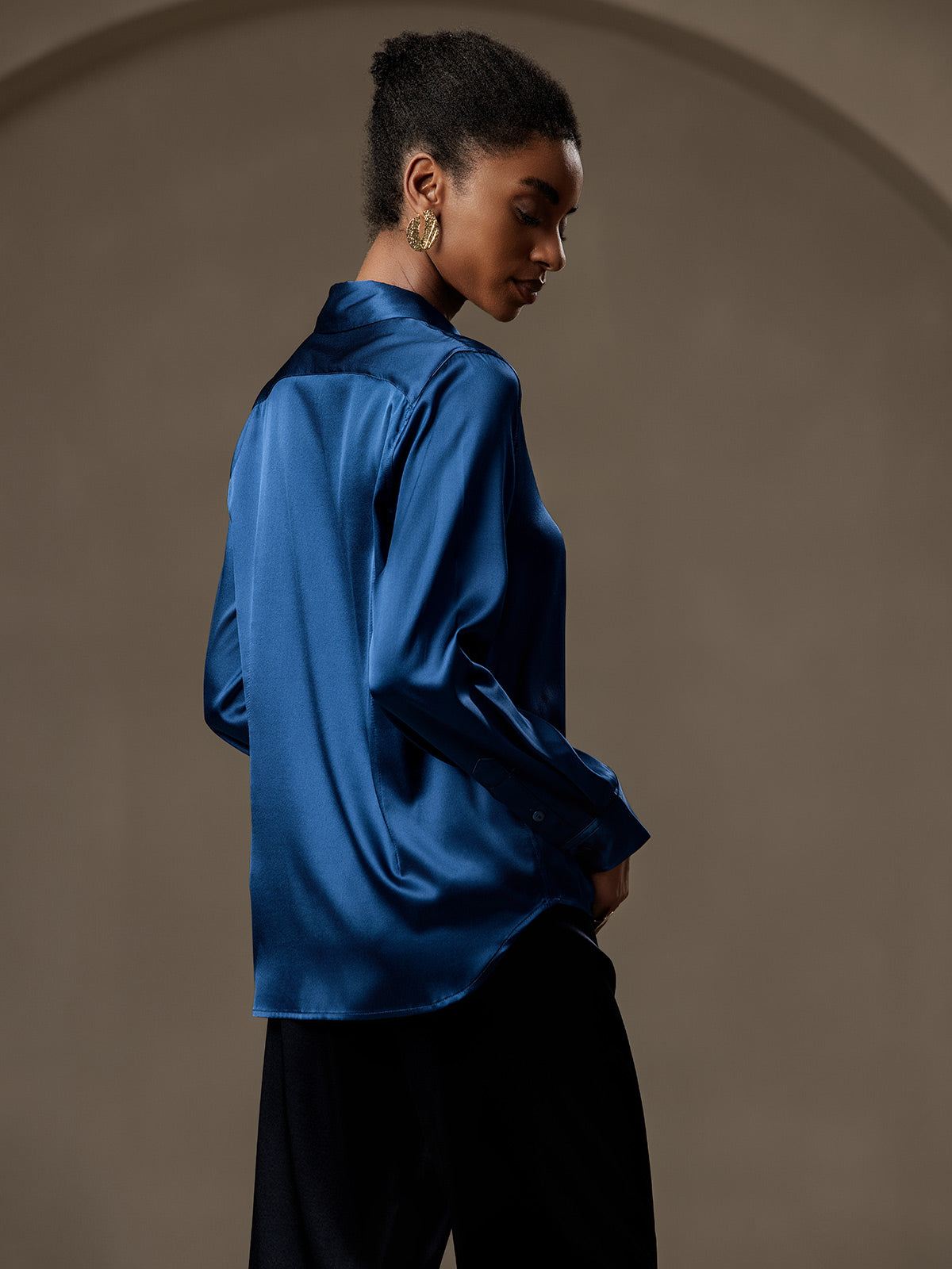 19Momme Aurora Cruz Seda con Cuello Básica  Camisa