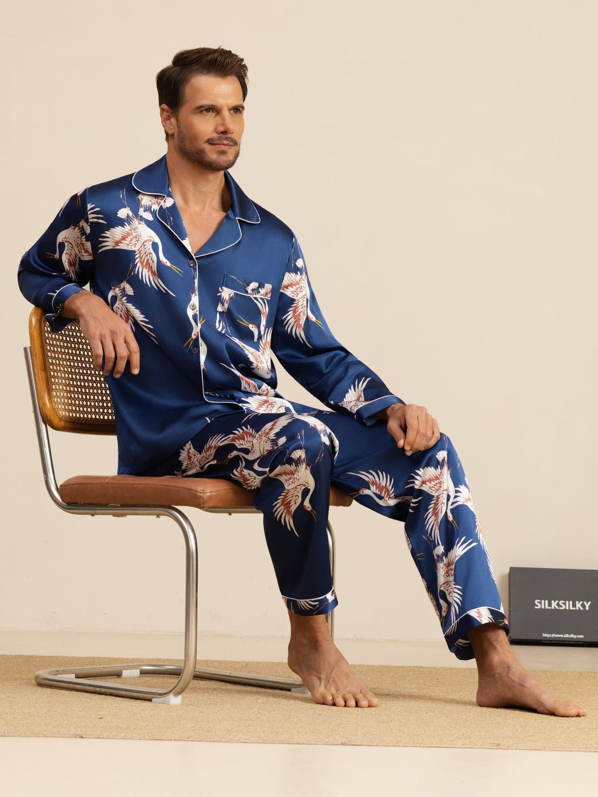 Conjunto de Pijamas para Hombre Estampado de Grúa Seda Pura 19Momme Manga Larga Cuello Notch