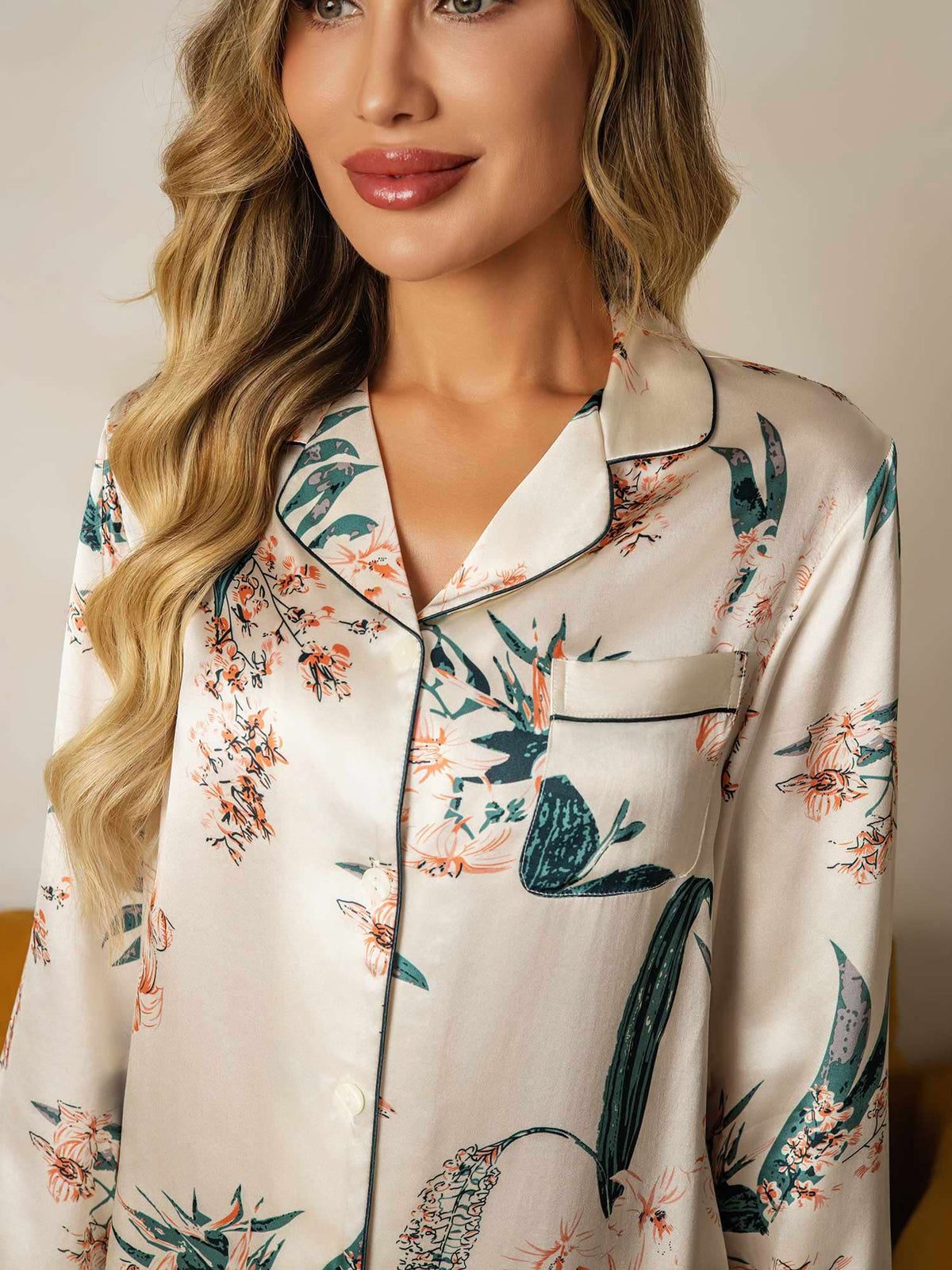 Conjunto De Pijama De Mujer De Seda Pura Con Estampado Botánico De Manga Larga Y Pantalones