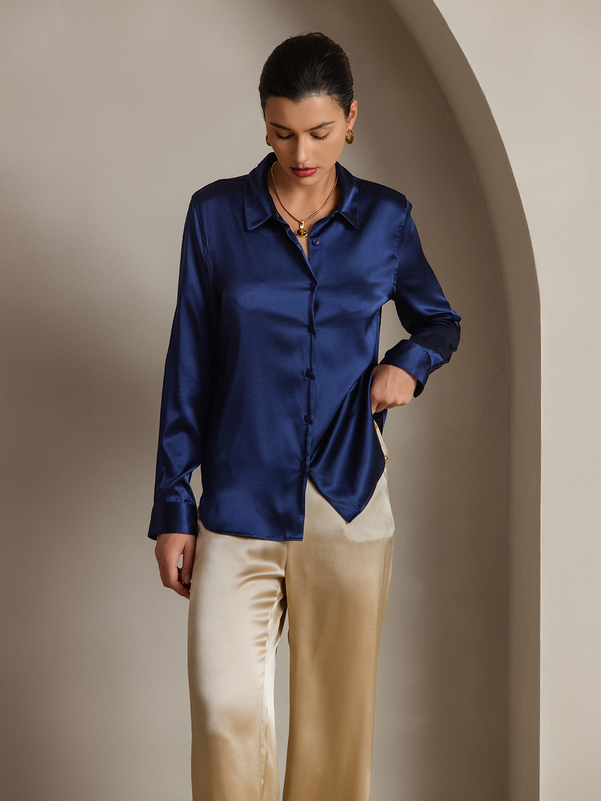 19Momme Aurora Cruz Seda con Cuello Básica  Camisa