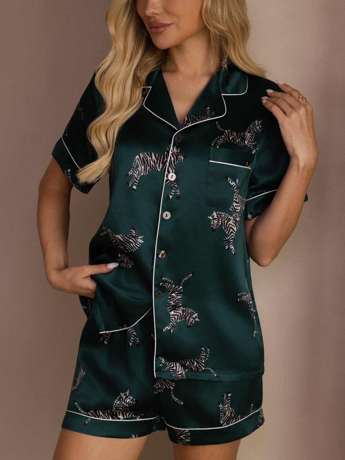 Conjunto De Pijama De Botones De Manga Corta Con Estampado De Cebra De Seda De Morera 100% Para Mujer