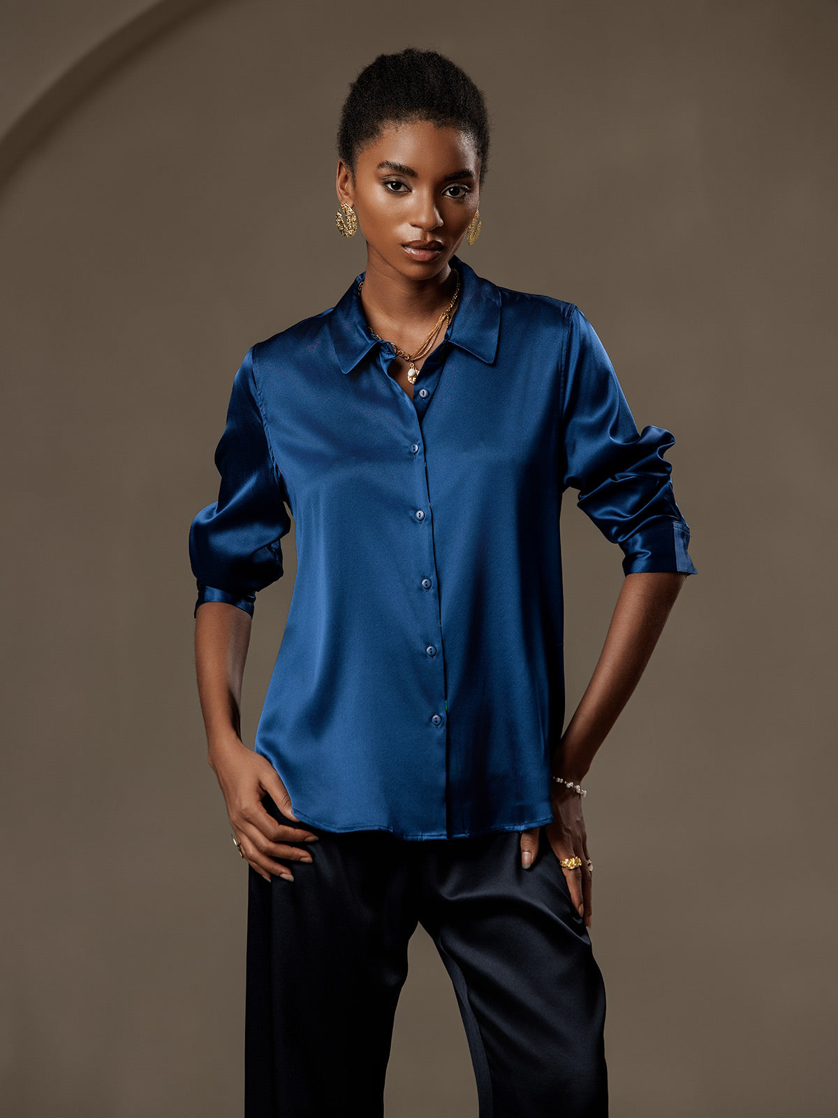 19Momme Aurora Cruz Seda con Cuello Básica  Camisa